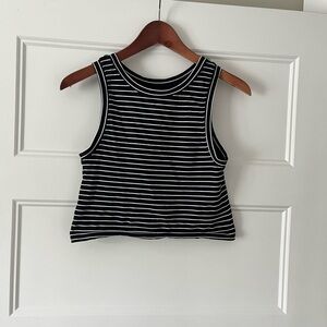 Aura stripped crop top size M/L